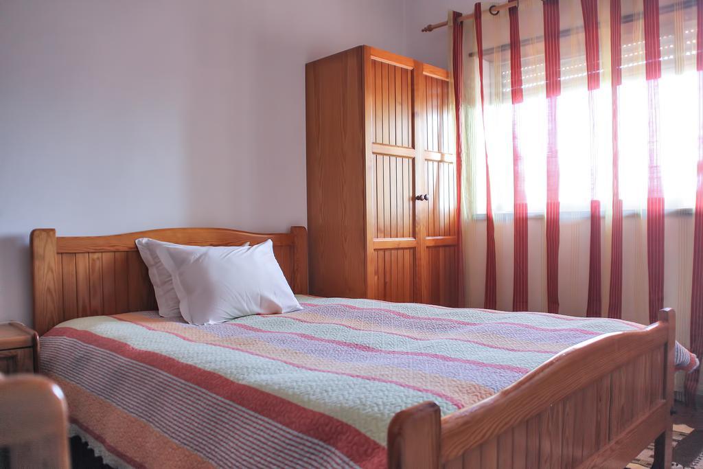 Hotel Solar Da Charneca Leiria Szoba fotó